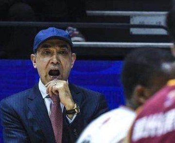 周琦离开新疆艰难启程 季后赛才是更现实目标？